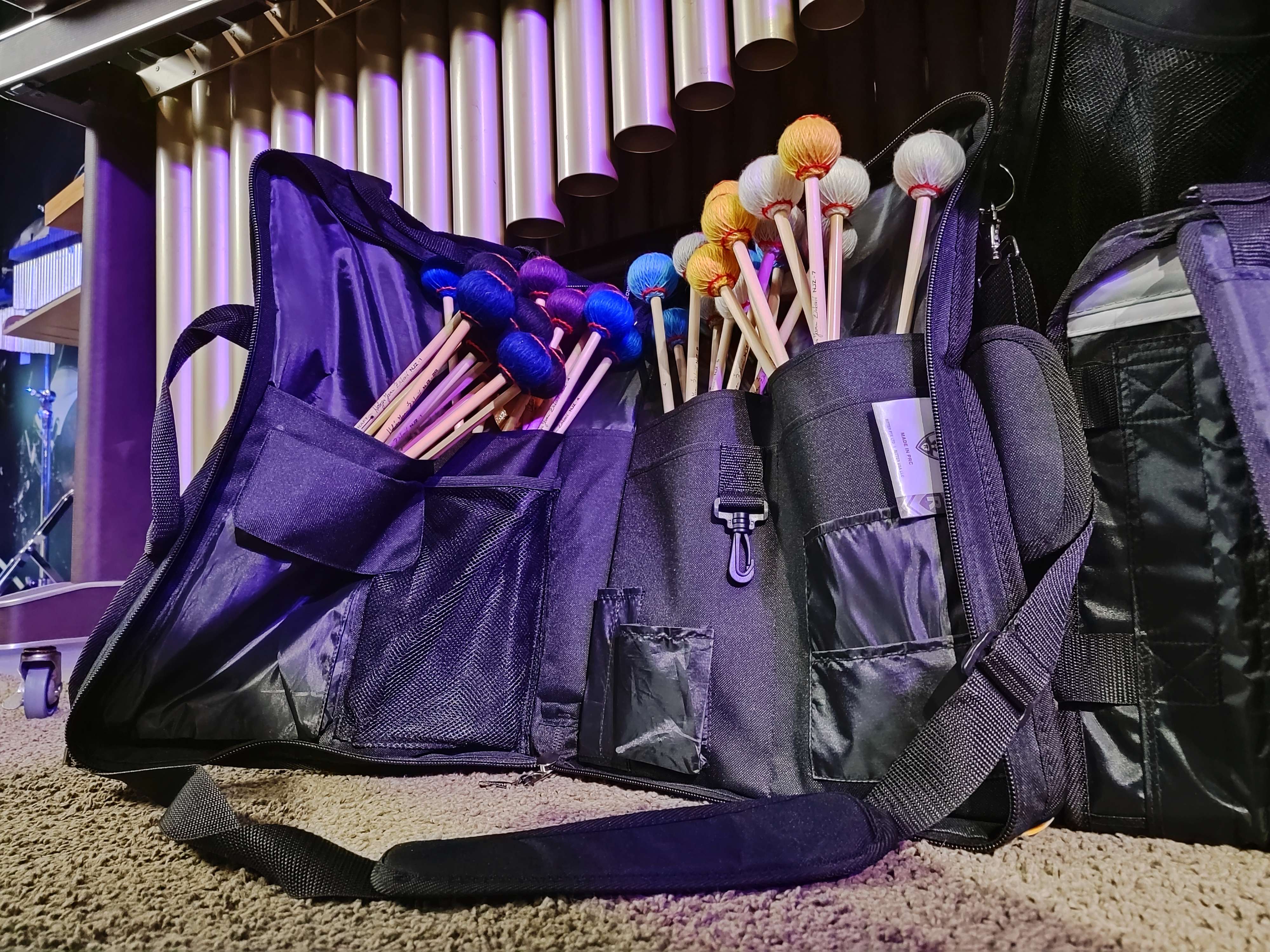 MADAROZZO MA-D0050-STB/BK Чехол для палочек, нот и принадлежностей SUPER DELUXE MALLET BAG