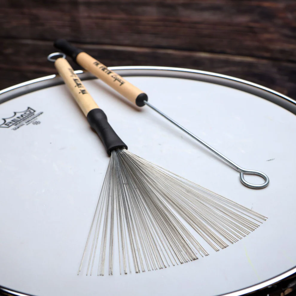 VIC FIRTH LB Щетки металические выдвижные LEGACY BRUSH
